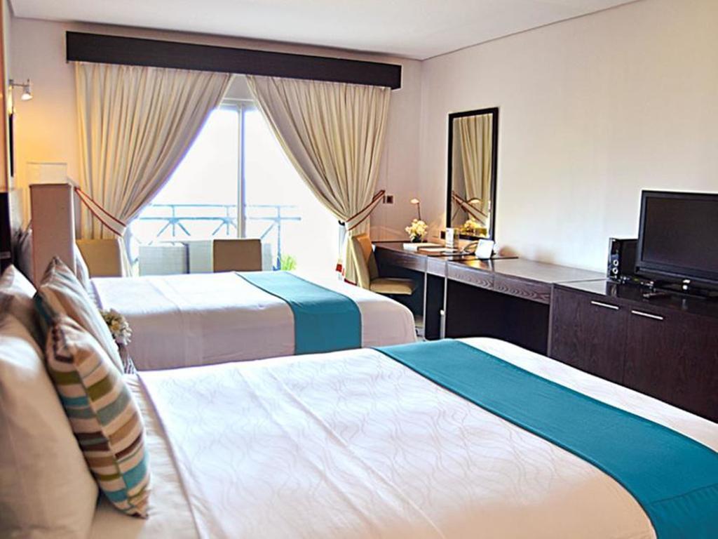 Thunderbird Resorts - Poro Point San Fernando City  Exterior photo